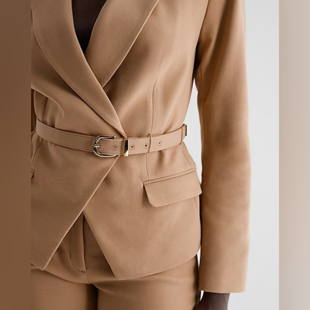 Express Women's Belted Blazer & Shorts Set